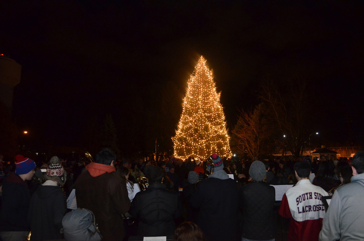 Rockville Centre to rock around the Christmas tree with holiday event